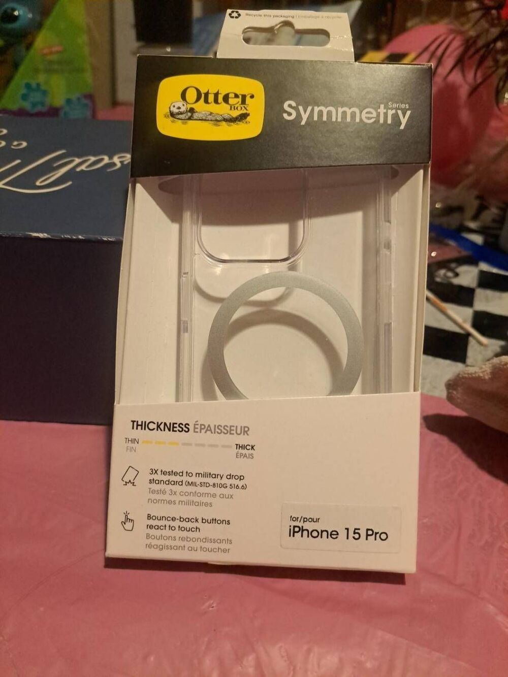 OtterBox Symmetry Series Clear Magnetic Case Apple iPhone 15 Pro New